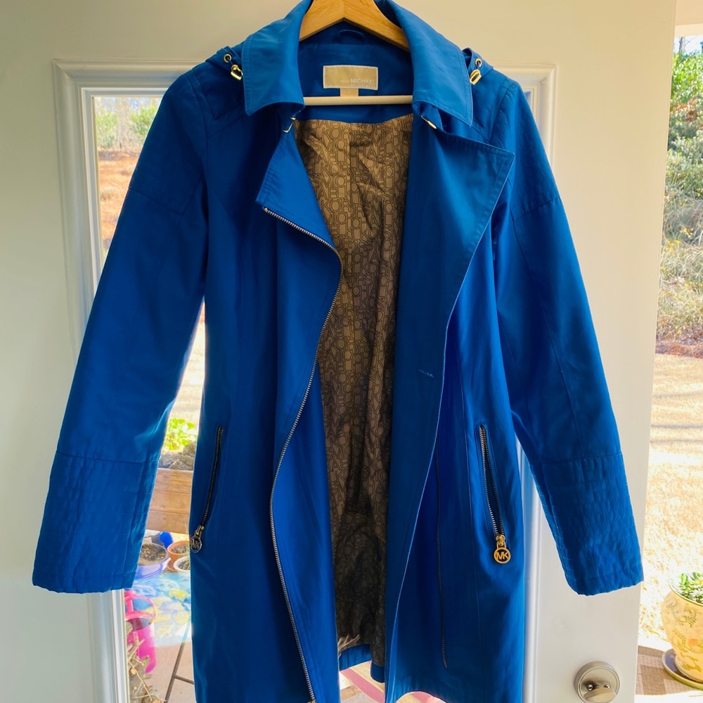 Micheal Kors Asymmetrical Zip Raincoat S